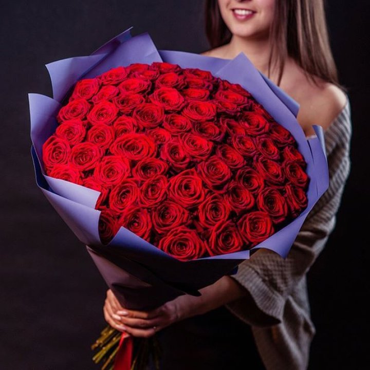 71 красная роза в Смоленске