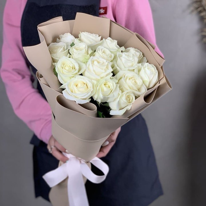 15 белых роз миракли в Смоленске