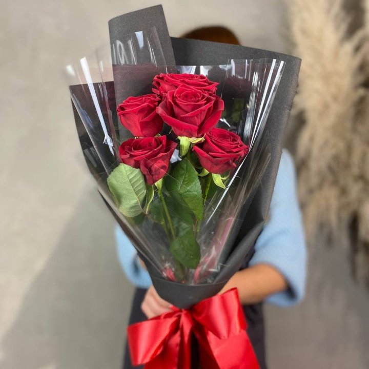 5 роз ред наоми в Смоленске