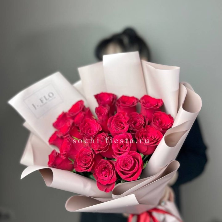 21 красная роза  в Смоленске