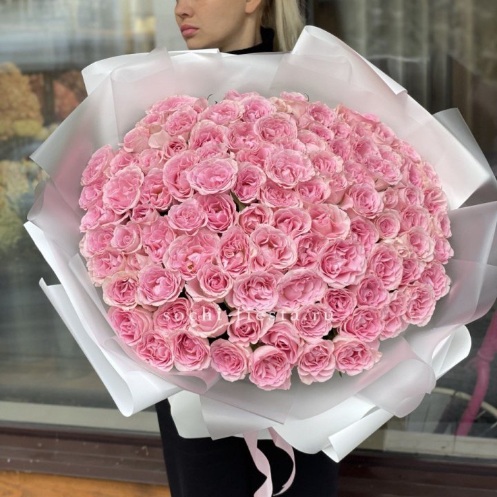 101 нежно-розовая роза в Смоленске