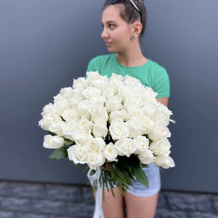 51 белая роза в Смоленске