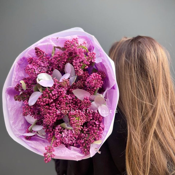 Букет сирени  в Смоленске