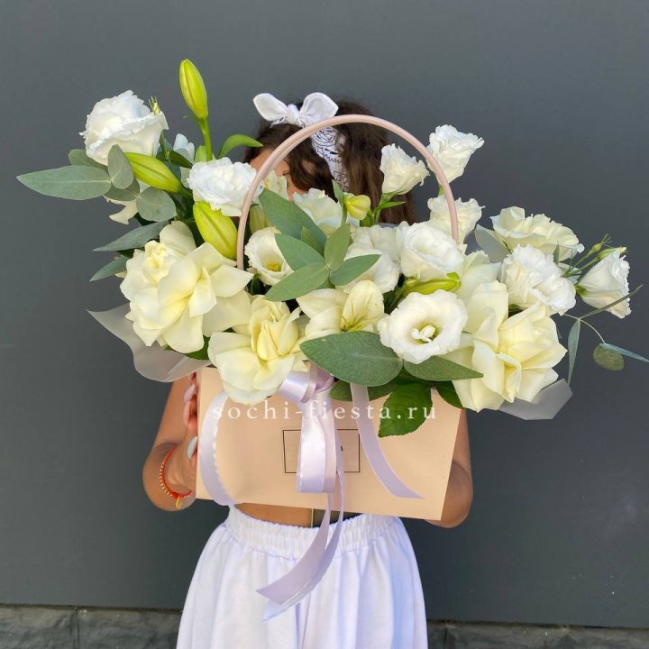 Сумочка цветов "Матина" в Смоленске