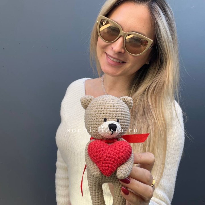 Мишка с сердцем ручной работы в Смоленске
