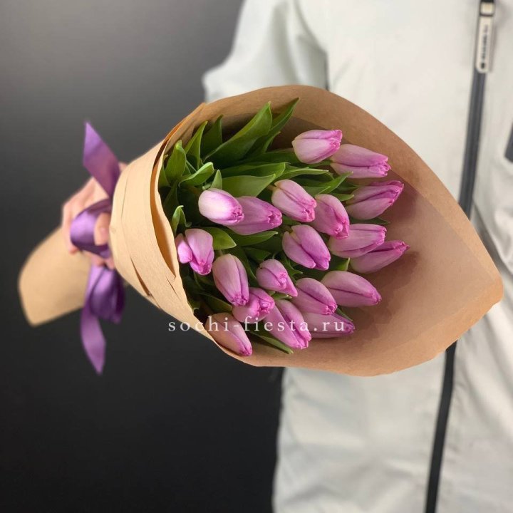 19 розовых  тюльпанов в Смоленске
